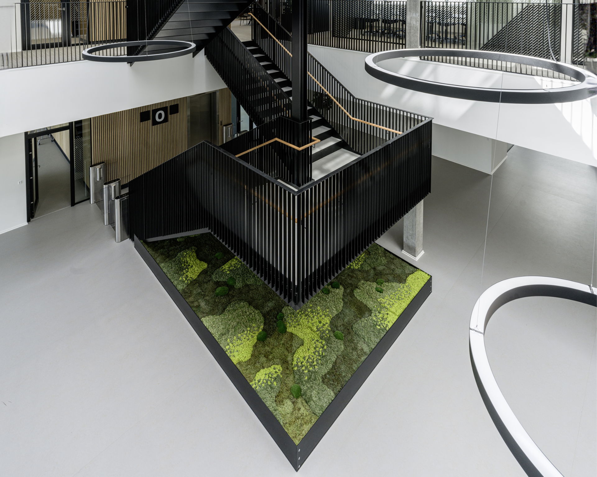 Stor mosinstallation